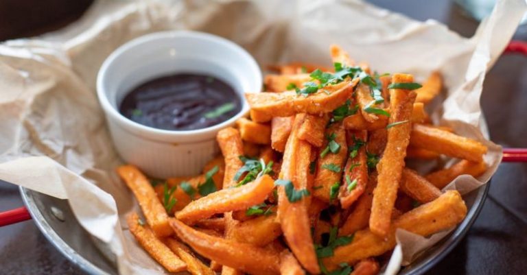 Side Dishes - Fries and Dipping Sauce